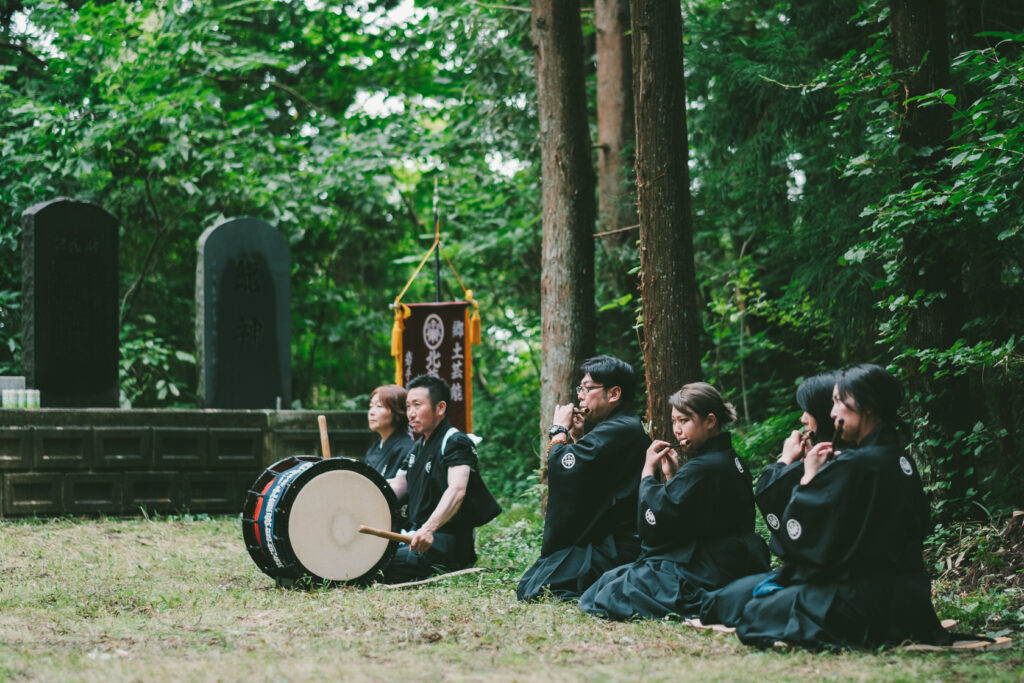 三峯神社, 北藤根鬼剣舞, 盆供養 の写真