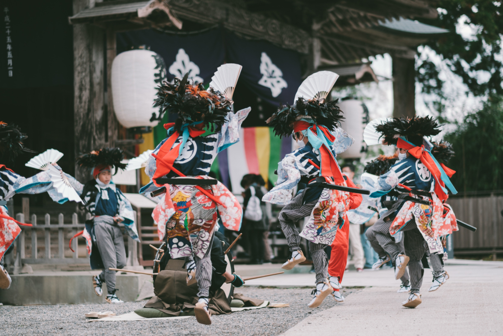 川西大念仏剣舞, 中尊寺, 入剣舞 の写真