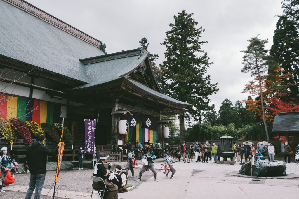 三人怒者, 川西大念仏剣舞, 中尊寺 の写真