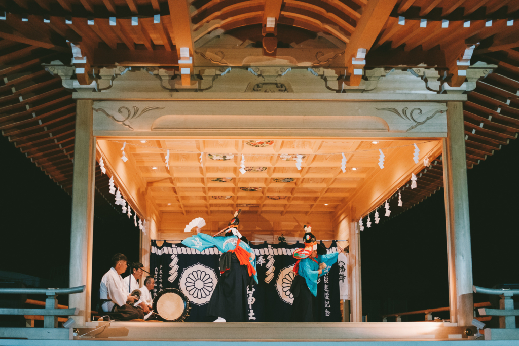 八幡舞, 平倉神楽, 六神石神社, 六神石神社宵宮祭 の写真