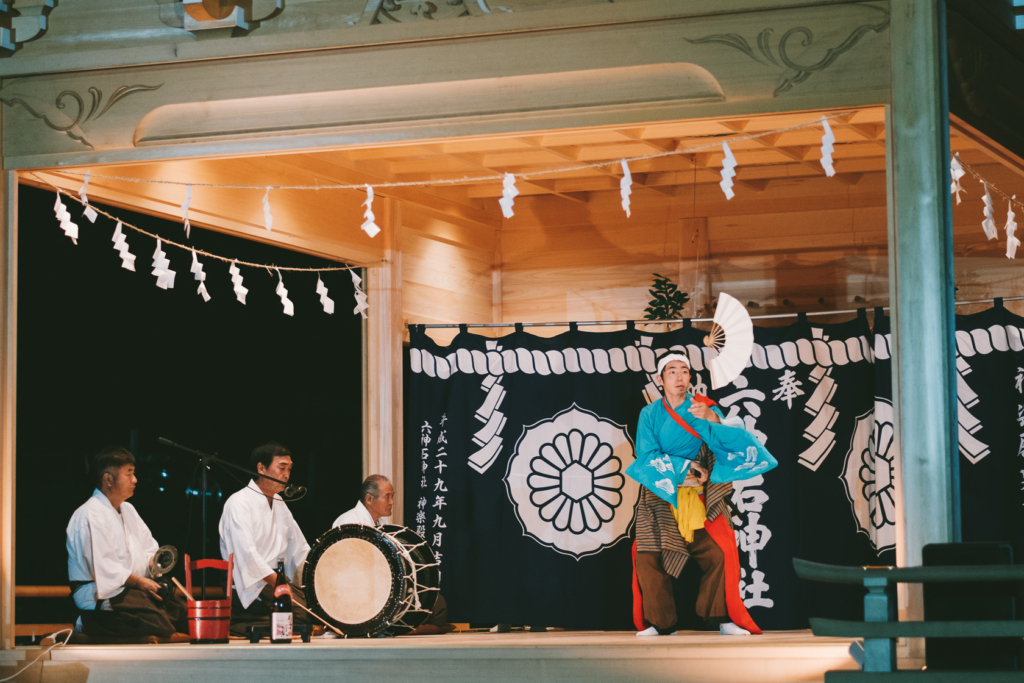 権現舞, 平倉神楽, 六神石神社, 六神石神社宵宮祭 の写真