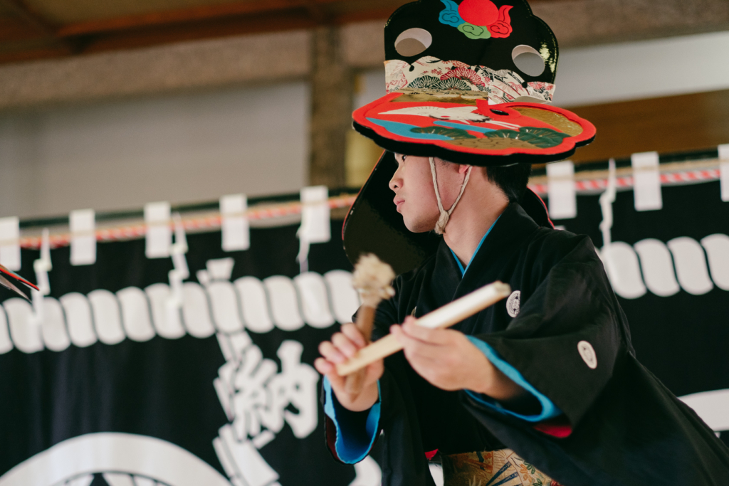 岳神楽, 鶏舞, 早池峰ロッヂ峰南荘, 早池峰神楽 の写真