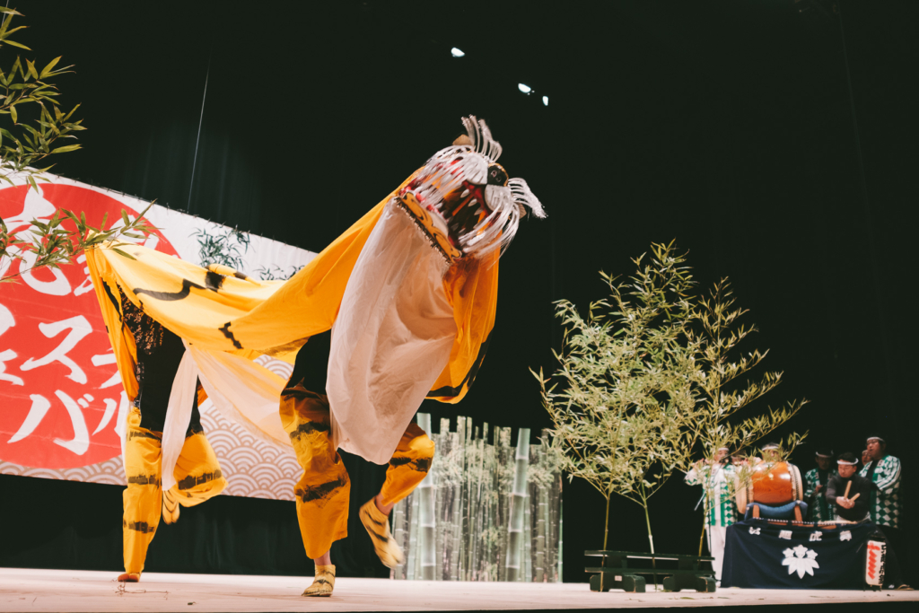 釜石市民ホールTETTO, 虎舞, 只越虎舞 の写真