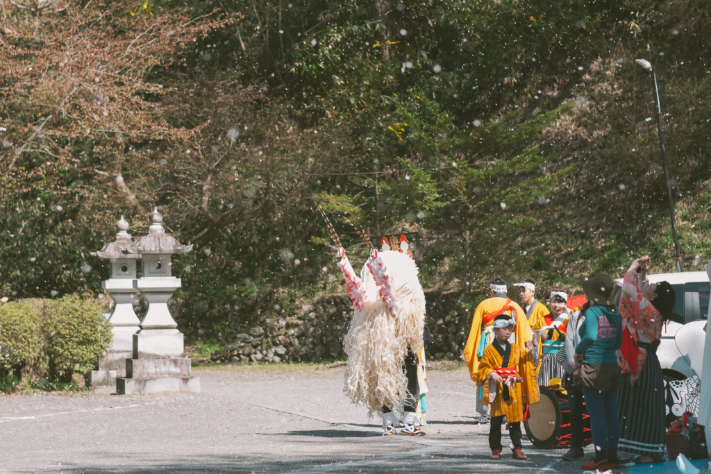 遠野さくらまつり, 細越しし踊り, 南部神社 の写真