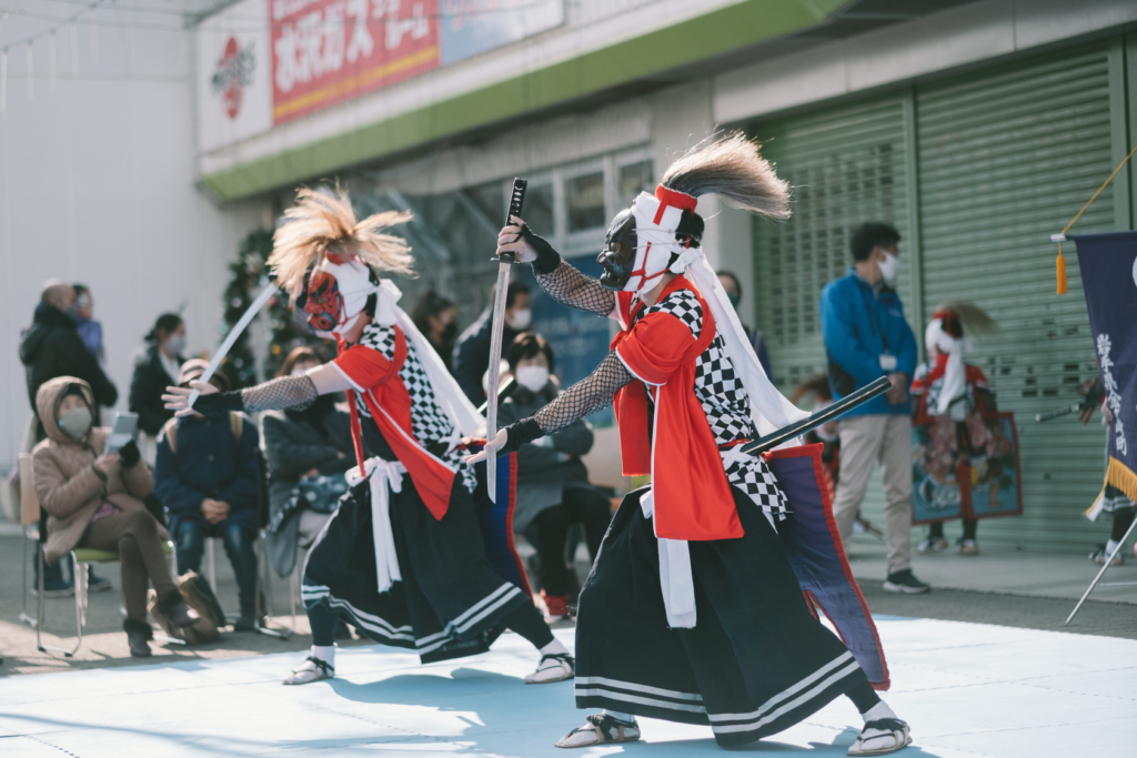 六原鬼剣舞 の写真