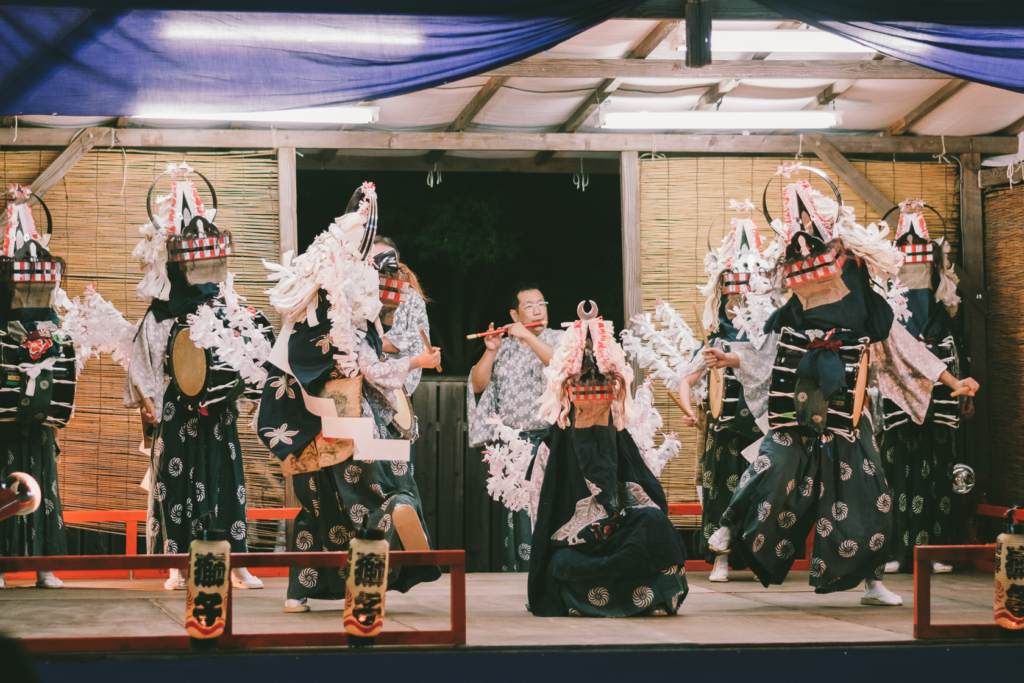 山岸獅子踊, 盛岡八幡宮 の写真