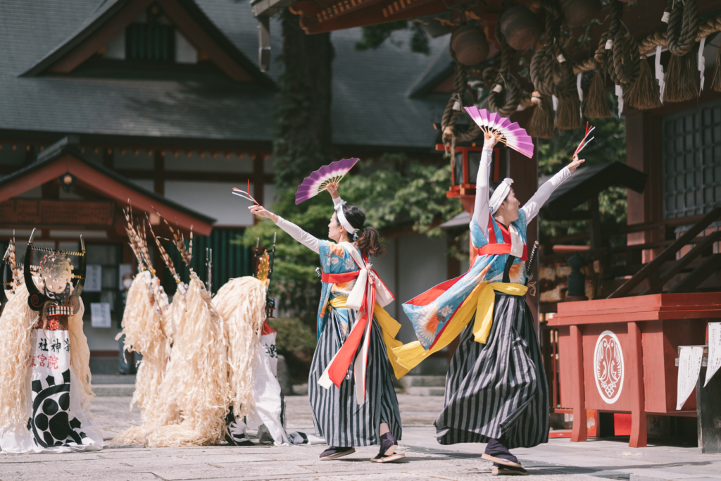 遠野郷八幡宮, 張山しし踊り の写真