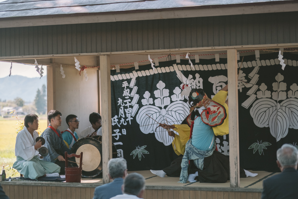 星山神楽, 堤島神社, 八幡舞 の写真