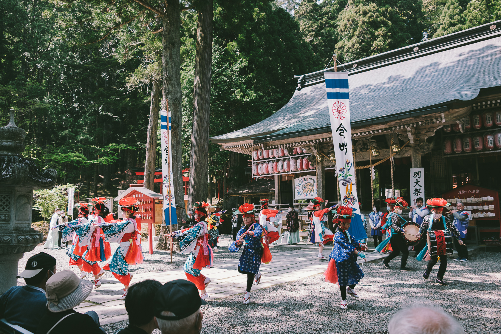 志和稲荷神社, 日詰かじ町さんさ踊り の写真