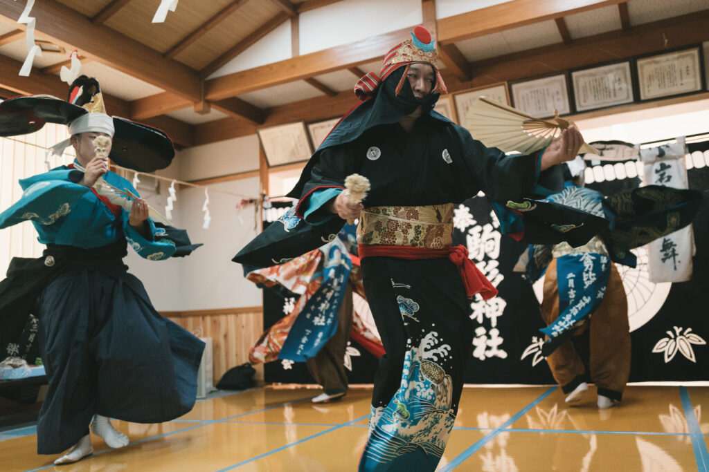 岩戸開き, 石鳩岡神楽