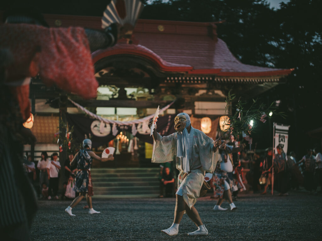 関口剣舞, 豊間根白山神社