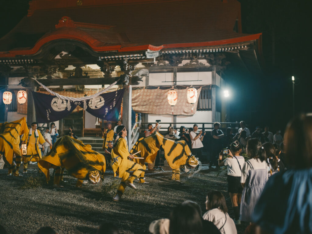 境田虎舞, 豊間根白山神社