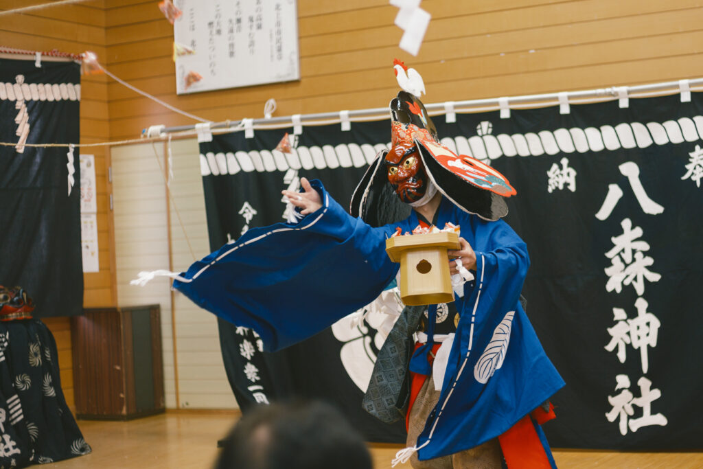 更木地区交流センター, 山の神舞, 成田神楽